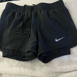 Junior Nike XS shorts